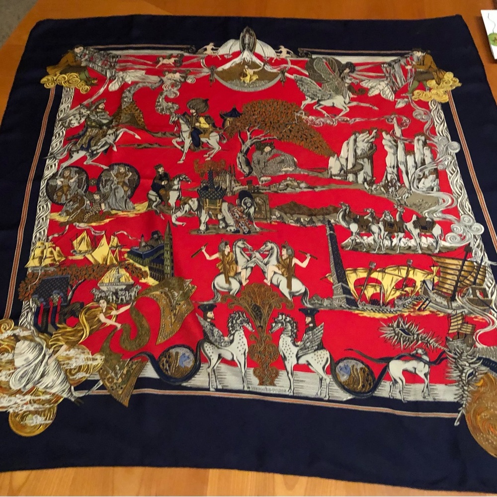 Hermes vintage scarf- Gorgeous Au Fil de la Soie